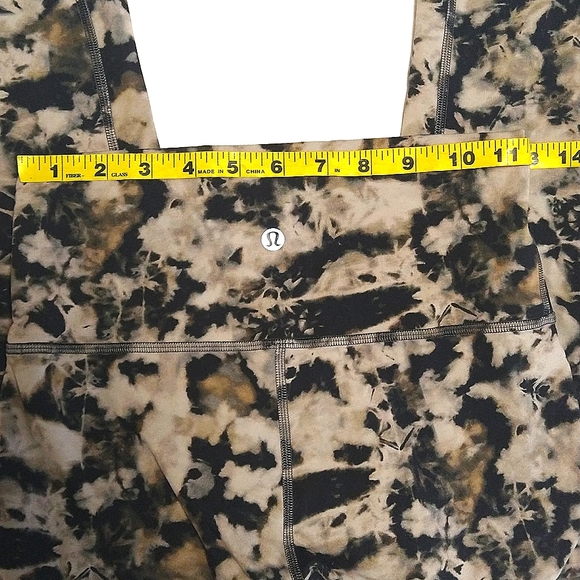 🔥 Lululemon leggings, size 6 - Picture 3 of 7